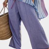 Barbara – tops elegantes nas cores lavanda e cor de nuvem e calças de linho