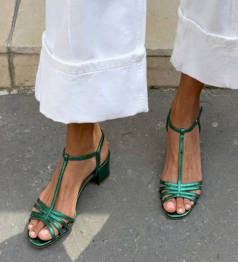 Allegra | Sandálias Douradas Elegância Quotidiana